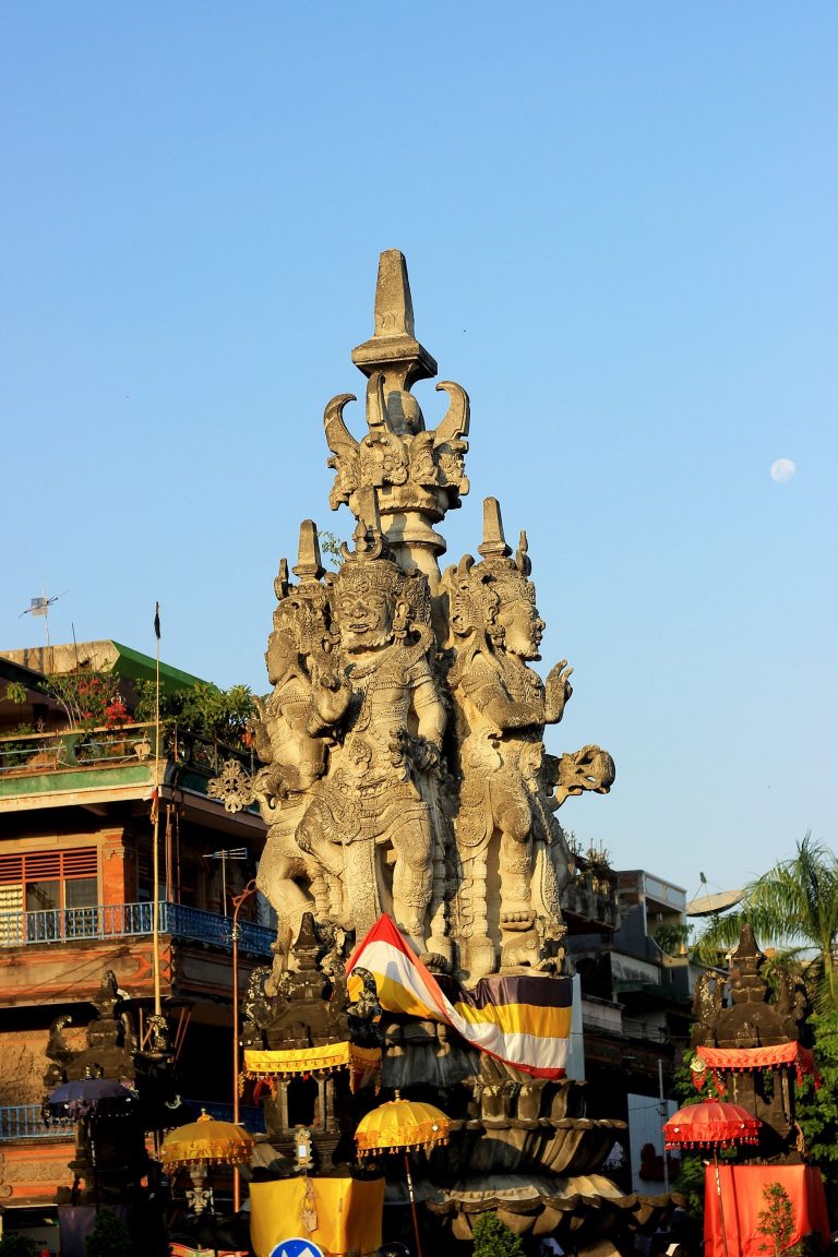 Sejarah Patung Kanda Pat Sari Klungkung – Kalender Bali